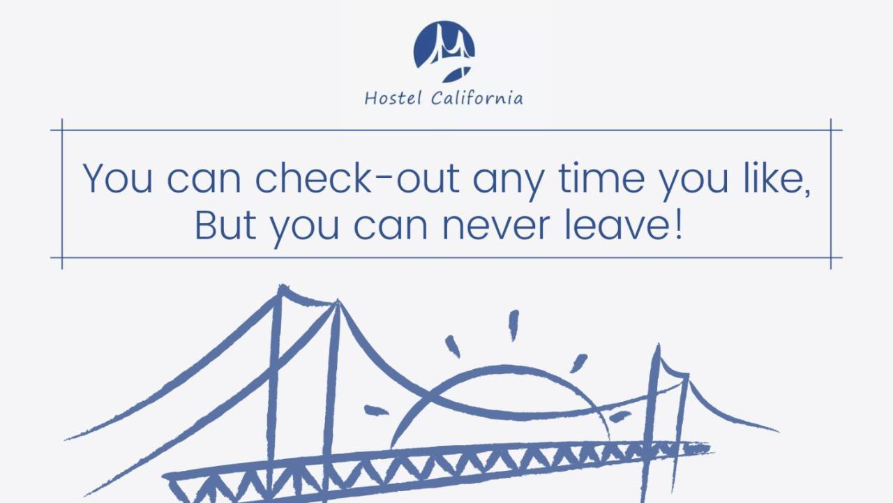 Hostel California バトゥーミ エクステリア 写真